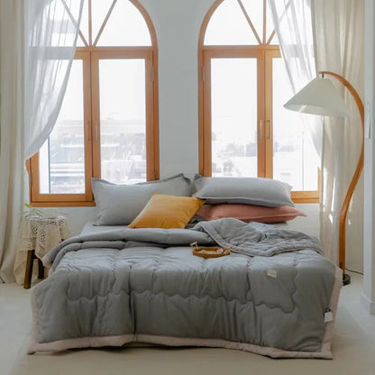 Coolnest – Quilted Cooling Summer Blanket