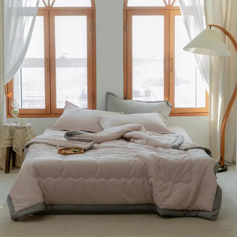 Coolnest – Quilted Cooling Summer Blanket